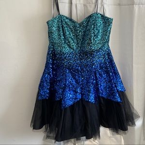 Strapless Formal Dress